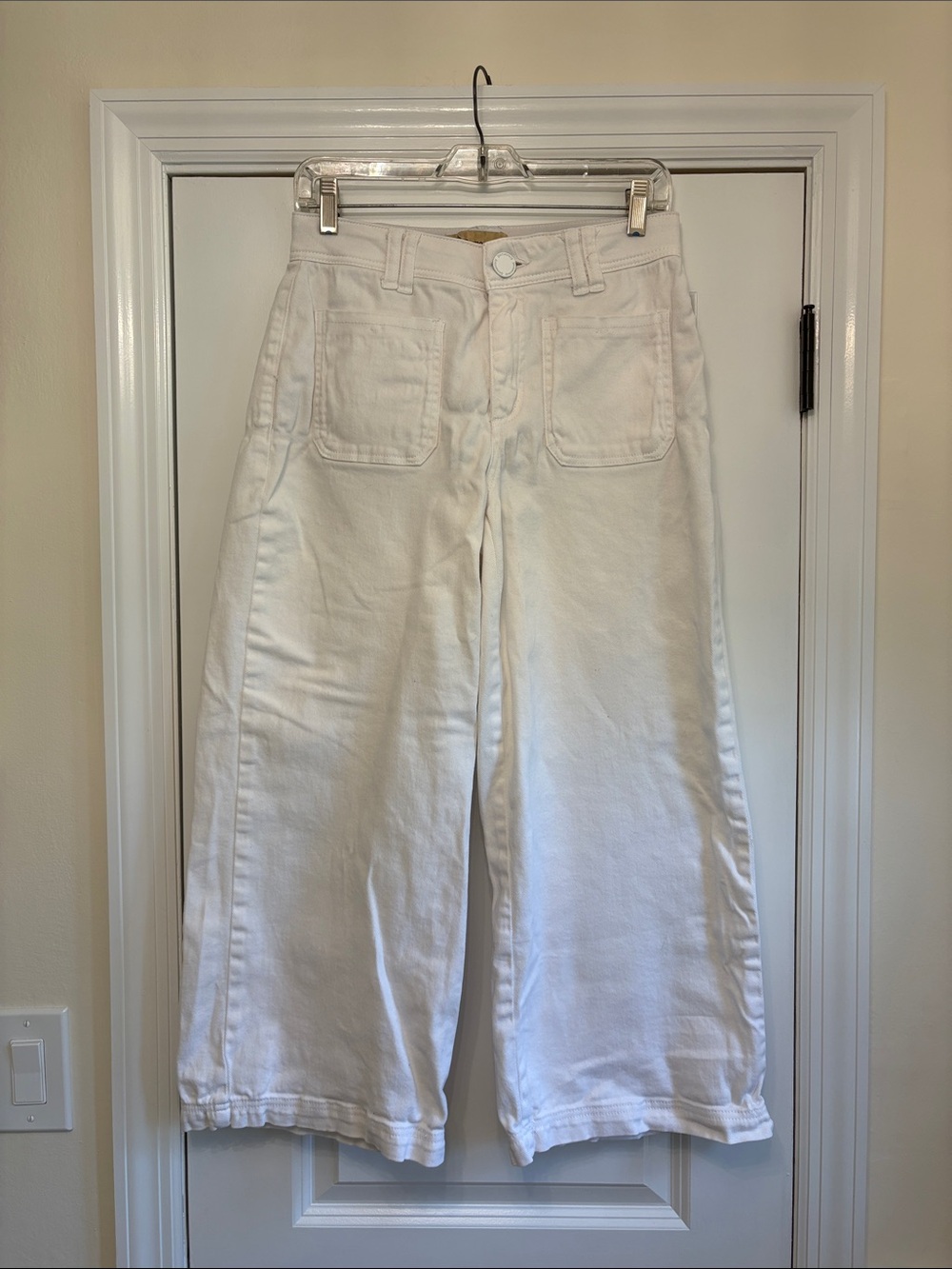 Democracy White Wide-Leg Patch Pocket Jeans